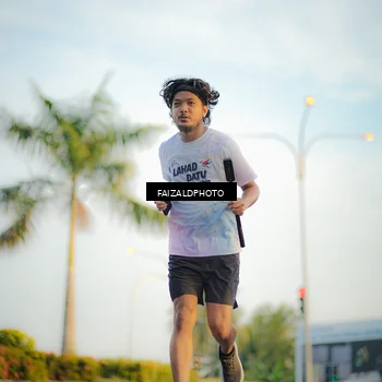 Runner Photo 7858941