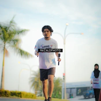 Runner Photo 7858958