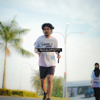 Runner Photo 7858966