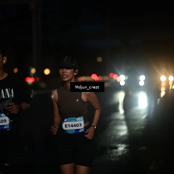 Runner Photo 7858972