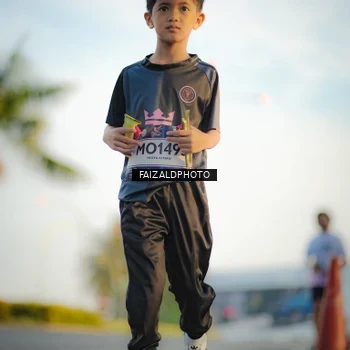 Runner Photo 7858991