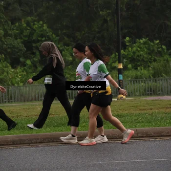 Runner Photo 7859034