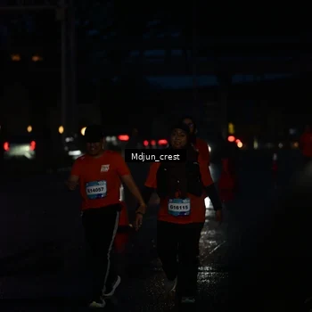 Runner Photo 7859056