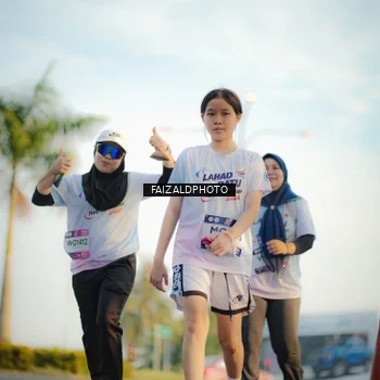 Runner Photo 7859062