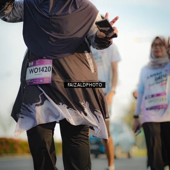 Runner Photo 7859084