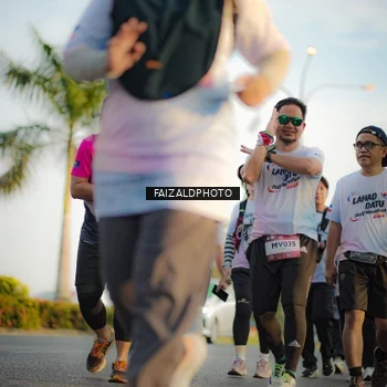Runner Photo 7859141