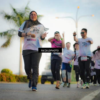 Runner Photo 7859152