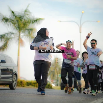 Runner Photo 7859163