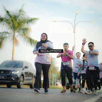 Runner Photo 7859176
