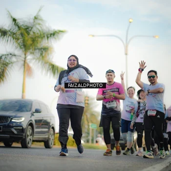 Runner Photo 7859178