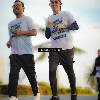 Runner Photo 7859253