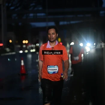 Runner Photo 7859257