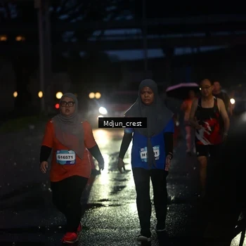 Runner Photo 7859352