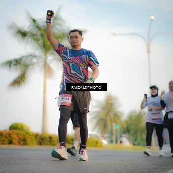 Runner Photo 7859391