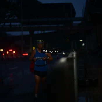 Runner Photo 7859420