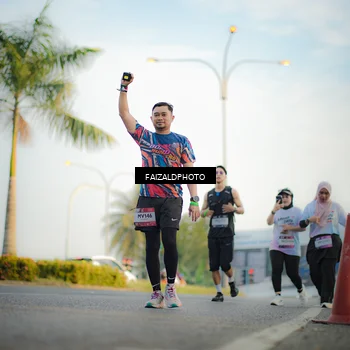 Runner Photo 7859427