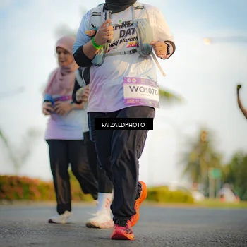 Runner Photo 7859441