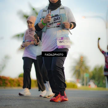 Runner Photo 7859454