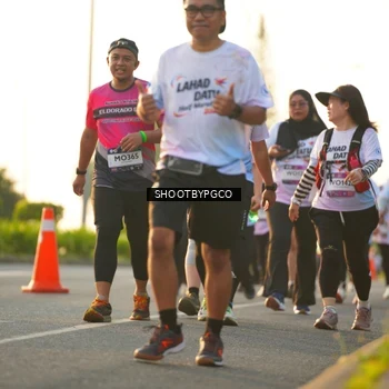 Runner Photo 7859487