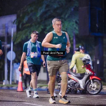 Runner Photo 7859511