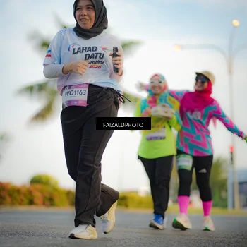 Runner Photo 7859528