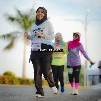 Runner Photo 7859532