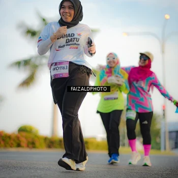 Runner Photo 7859562