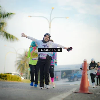 Runner Photo 7859595