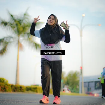 Runner Photo 7859633
