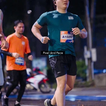 Runner Photo 7859663