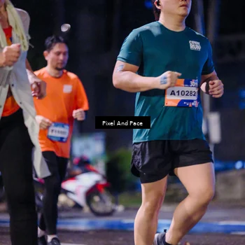 Runner Photo 7859667