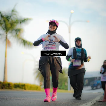 Runner Photo 7859749