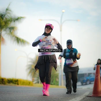 Runner Photo 7859755