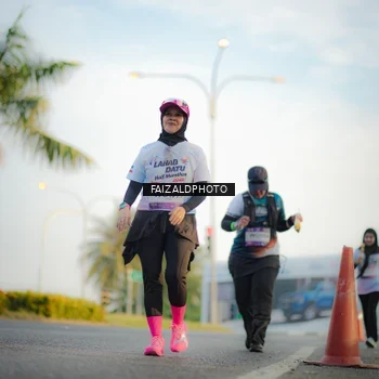 Runner Photo 7859771