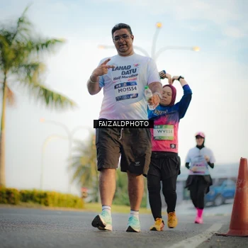 Runner Photo 7859824