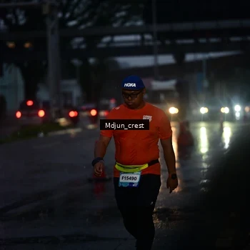 Runner Photo 7859879