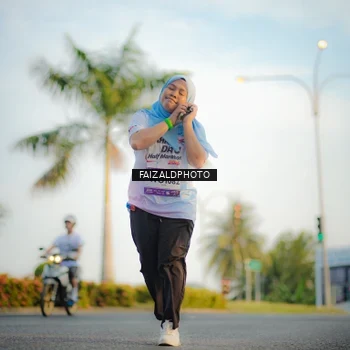 Runner Photo 7859884
