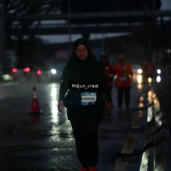 Runner Photo 7859930
