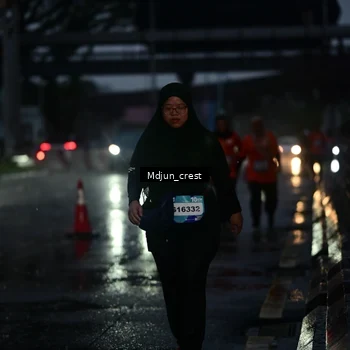 Runner Photo 7859931