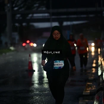 Runner Photo 7859938
