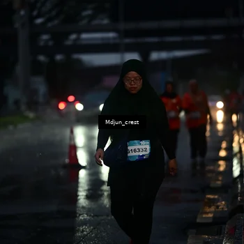 Runner Photo 7859953