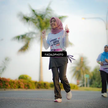 Runner Photo 7859956