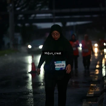 Runner Photo 7859958