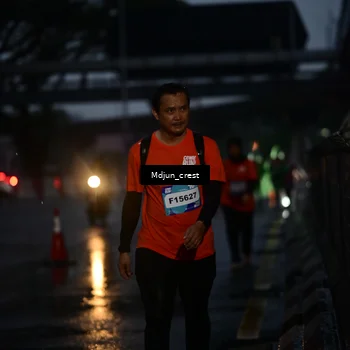 Runner Photo 7859996