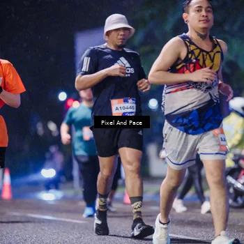 Runner Photo 7860008