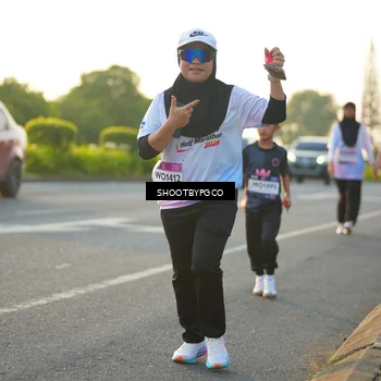Runner Photo 7860010