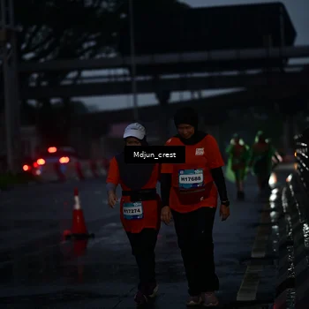 Runner Photo 7860012