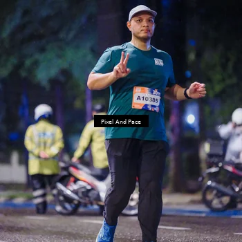 Runner Photo 7860031