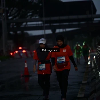 Runner Photo 7860046