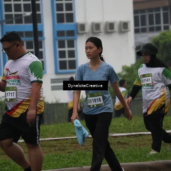 Runner Photo 7860053